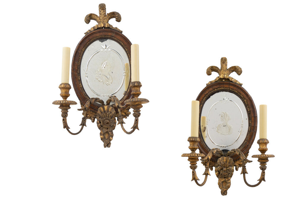 Walnut and Giltwood Georgian Mirrored Back Two Light Sconces, En Default