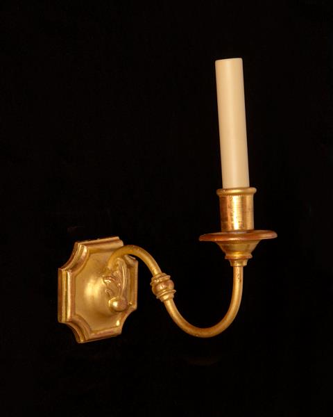 Giltwood And Gesso Chamfered Back One Light Sconce
