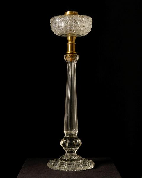 Cut crystal oil lamp with font, England, circa 1820,