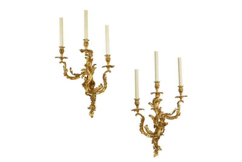 Gilt Bronze Rococo Style Left And Right Sconce


(Sold In Pairs